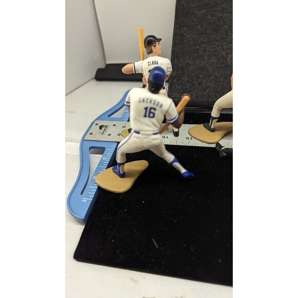 Starting Lineup Figurines (Set of 7) Adjustable MLB, NBA, NFL - Picture 4 of 11